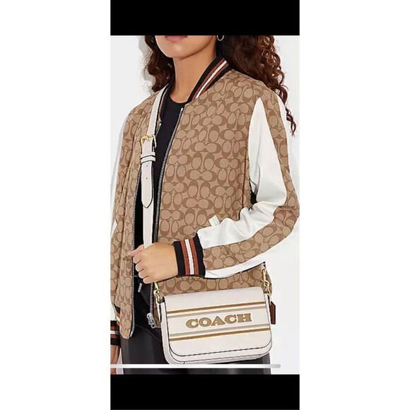 🔥🔥COACH Logan messenger with large Coach stripe - Picture 2 of 13